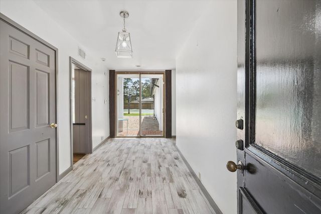 10807 Beinhorn Road, Houston, TX 77024