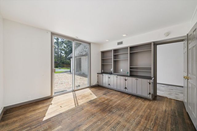 10807 Beinhorn Road, Houston, TX 77024