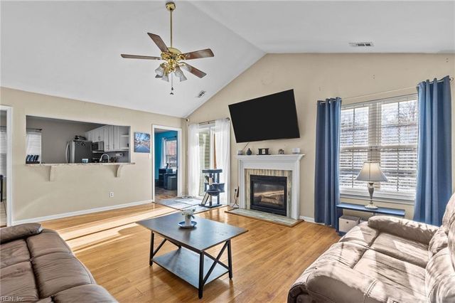 149 Kristen LN, Suffolk, VA 23434