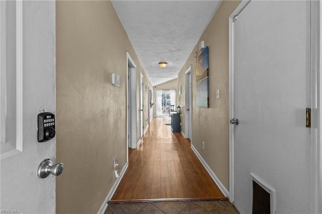 149 Kristen LN, Suffolk, VA 23434