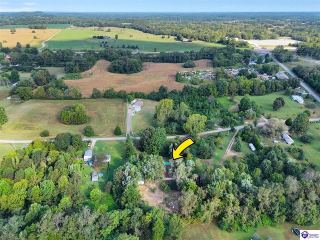 435 Thompson Lane, Vine Grove, KY 40175