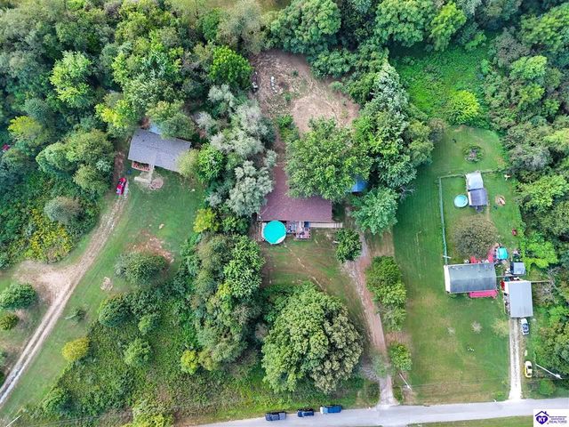 435 Thompson Lane, Vine Grove, KY 40175