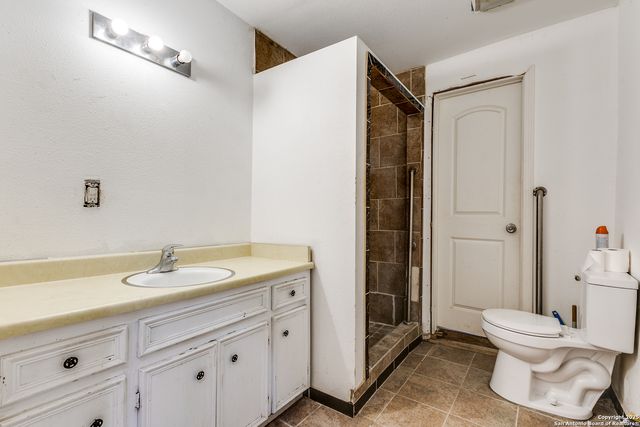 1022 S Hamilton, San Antonio, TX 78207