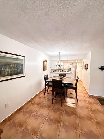 8480 SW 156th Place 620, Miami, FL 33193