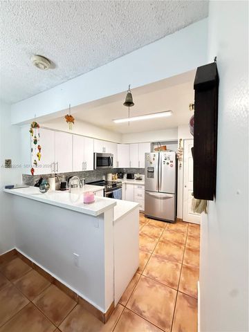 8480 SW 156th Place 620, Miami, FL 33193