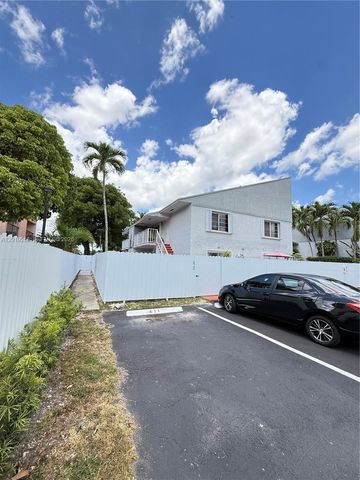 8480 SW 156th Place 620, Miami, FL 33193