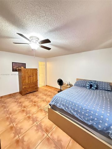 8480 SW 156th Place 620, Miami, FL 33193