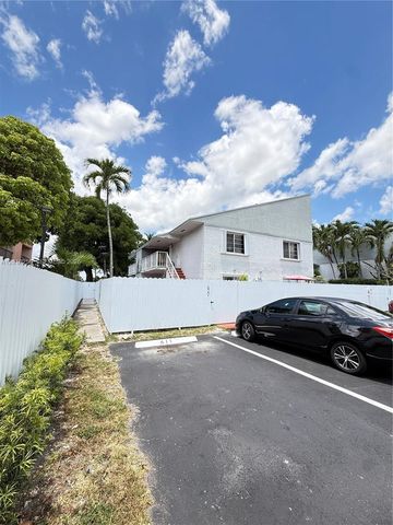 8480 SW 156th Place 620, Miami, FL 33193