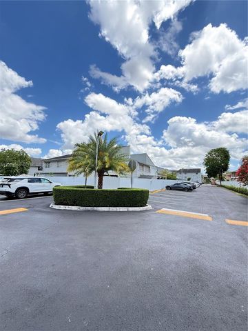 8480 SW 156th Place 620, Miami, FL 33193