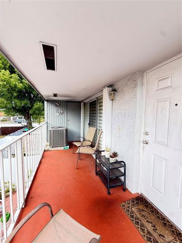 8480 SW 156th Place 620, Miami, FL 33193