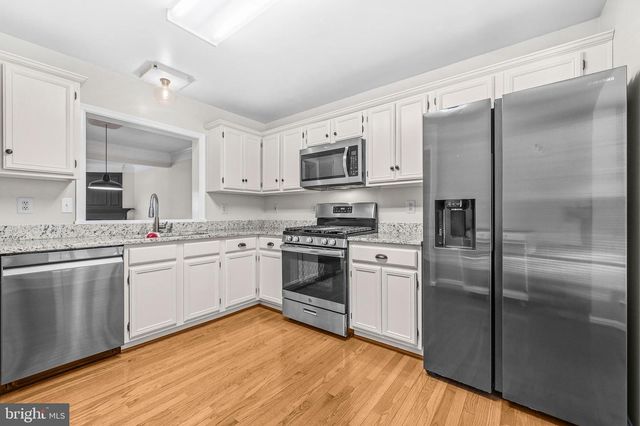 540 CURRANT TER NE, Leesburg, VA 20176