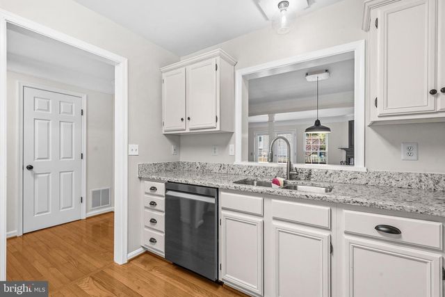 540 CURRANT TER NE, Leesburg, VA 20176