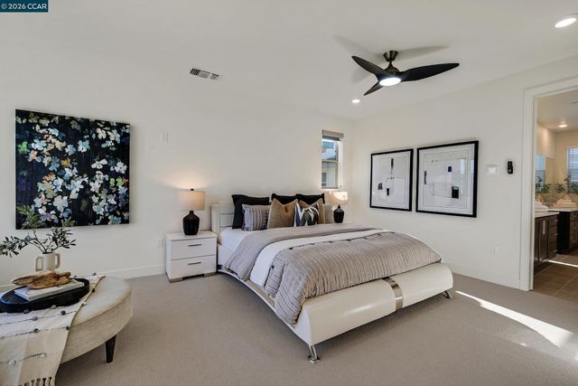 5866 Silhouette Ct, Dublin, CA 94568