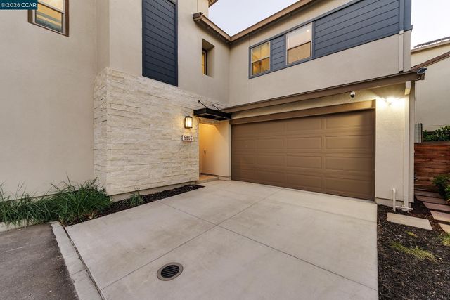 5866 Silhouette Ct, Dublin, CA 94568