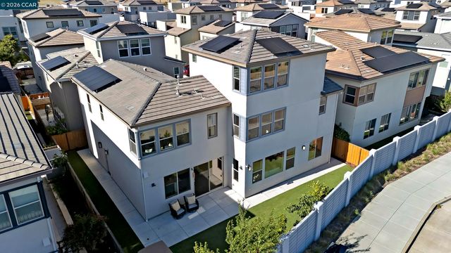 5866 Silhouette Ct, Dublin, CA 94568