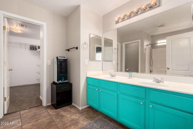 4967 E MEADOW LARK Way, San Tan Valley, AZ 85140