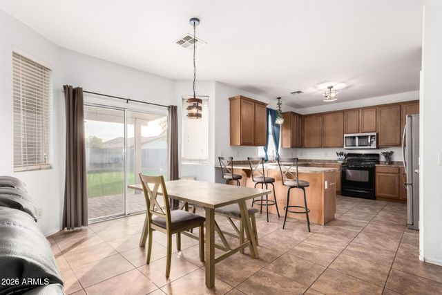 4967 E MEADOW LARK Way, San Tan Valley, AZ 85140