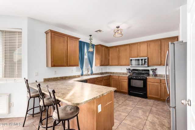 4967 E MEADOW LARK Way, San Tan Valley, AZ 85140