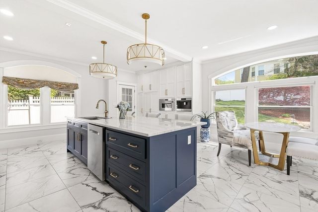 112 Highland Avenue, Winchester, MA 01890