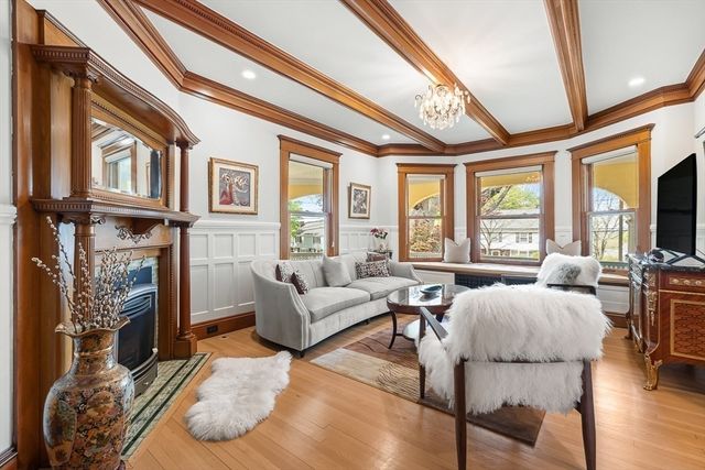 112 Highland Avenue, Winchester, MA 01890