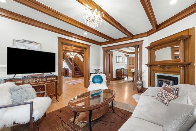112 Highland Avenue, Winchester, MA 01890