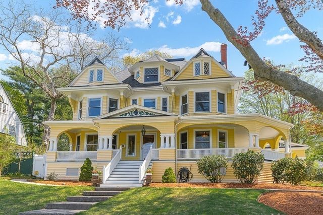 112 Highland Avenue, Winchester, MA 01890