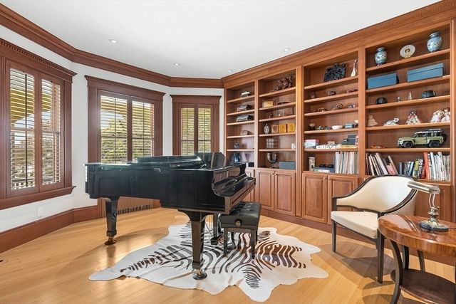 112 Highland Avenue, Winchester, MA 01890