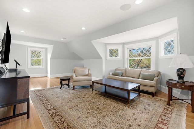 112 Highland Avenue, Winchester, MA 01890