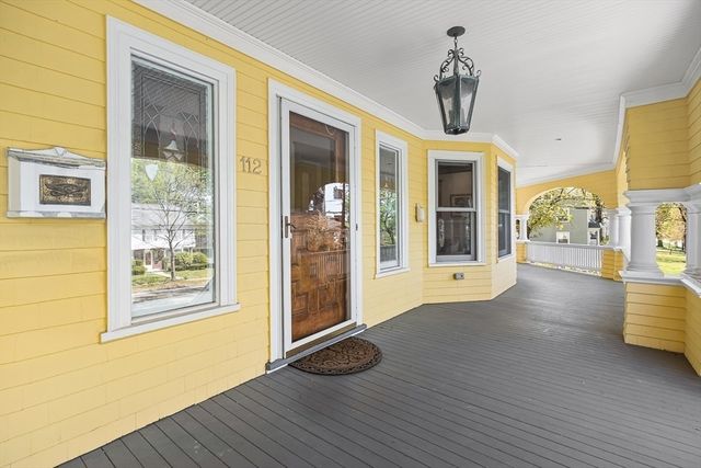 112 Highland Avenue, Winchester, MA 01890