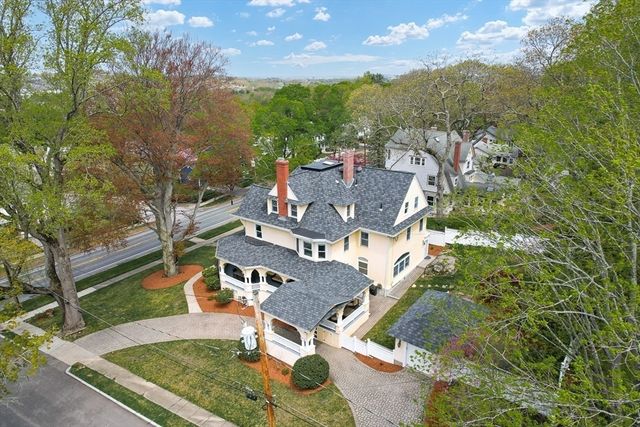 112 Highland Avenue, Winchester, MA 01890