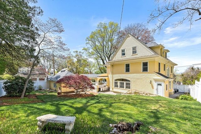 112 Highland Avenue, Winchester, MA 01890