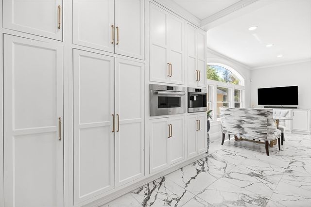 112 Highland Avenue, Winchester, MA 01890