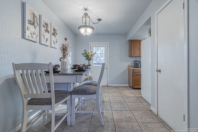 3002 Aragon, San Antonio, TX 78211