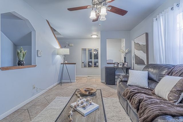 3002 Aragon, San Antonio, TX 78211