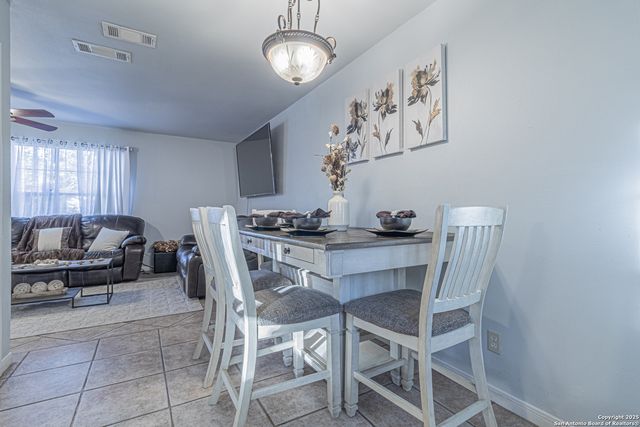 3002 Aragon, San Antonio, TX 78211