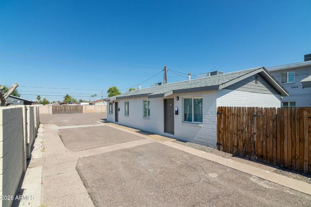 2142 E TAYLOR Street, Phoenix, AZ 85006