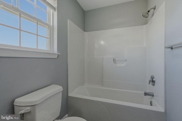 221 N BROWN ST, Fruitland, MD 21826