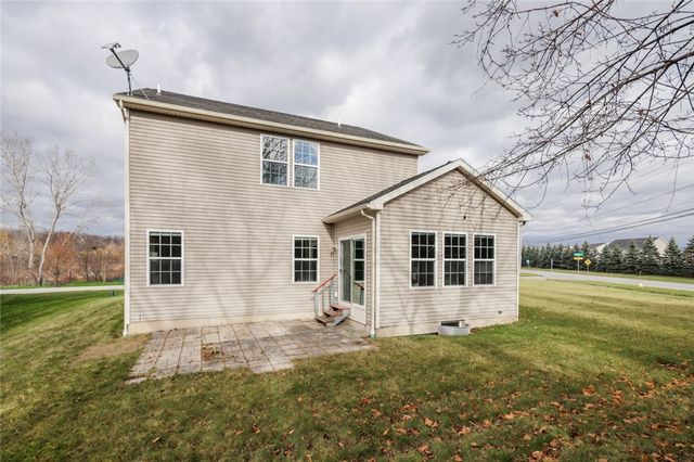 3 Saldo Lane, Penfield, NY 14526