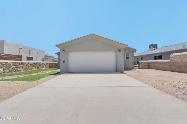 2865 MARIA CASAS Street, El Paso, TX 79938