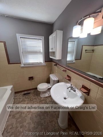 5426 Palm Circle, Fayetteville, NC 28304