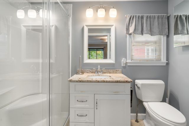 11 Sunset Dr, Easton, MA 02334