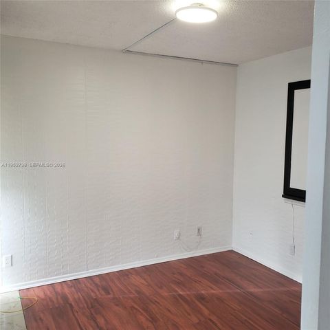 701 Three Islands Blvd 507, Hallandale Beach, FL 33009