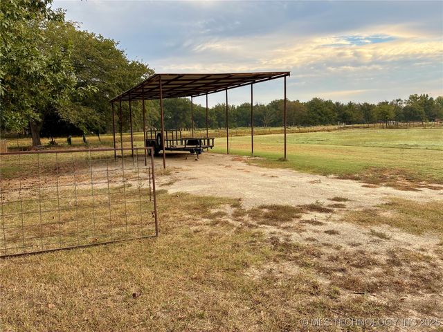 411321 E 1080 Road, Checotah, OK 74426