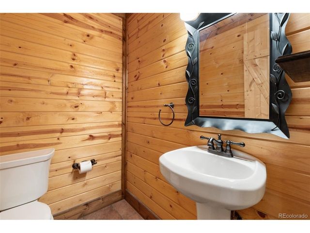 1325 Spruce Ridge Ln, Woodland Park, CO 80863