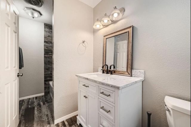 7507 Davy DR, Volente, TX 78641