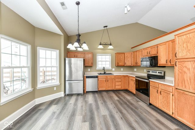 19304 Fox Chase Drive, Noblesville, IN 46062