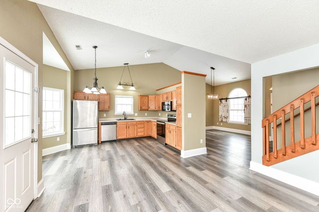 19304 Fox Chase Drive, Noblesville, IN 46062