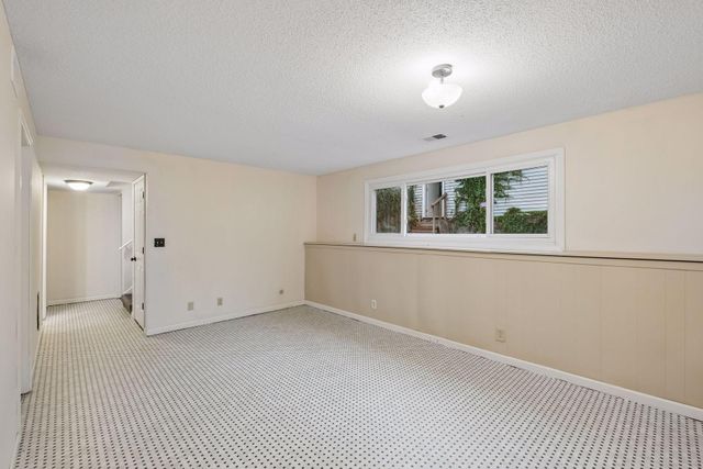 1498 Woodview Avenue W, Eagan, MN 55122
