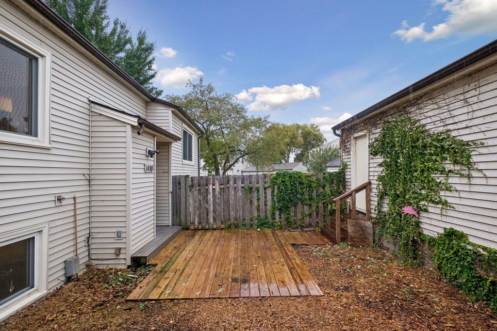 1498 Woodview Avenue W, Eagan, MN 55122 — photo 3