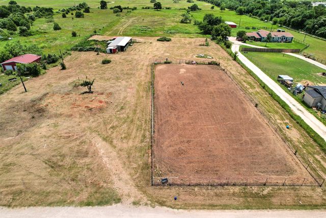 617 Arrowhead Lane, Burleson, TX 76028